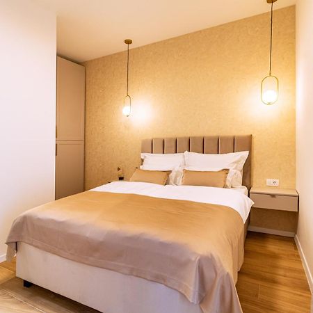 Luxury App Palace Old Town& Studio Green Melody With Terrace Apartment Split Ngoại thất bức ảnh