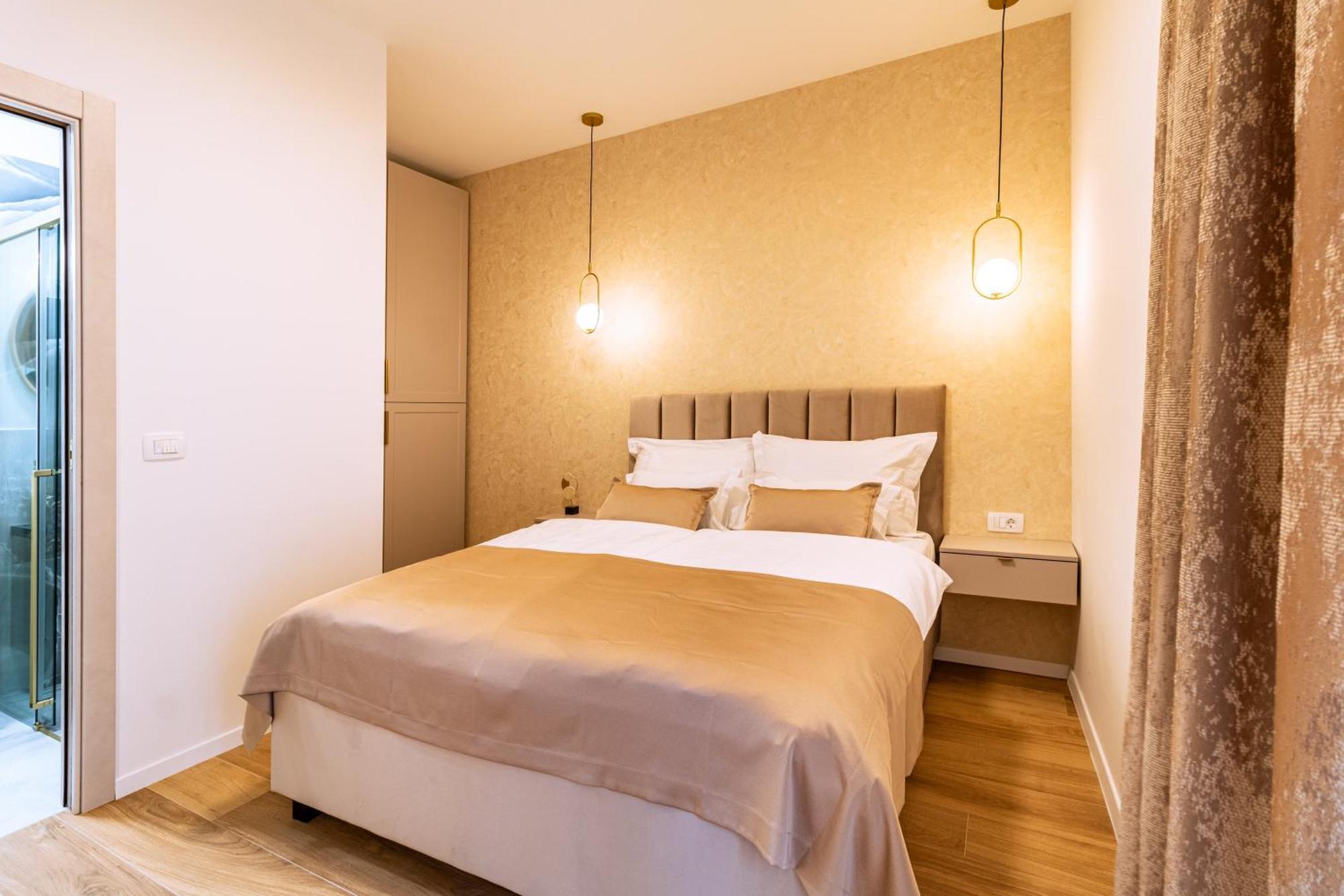 Luxury 2 Bedroom-2 Bathroom Apartment & Studio App With Rooftop Terrace Split Ngoại thất bức ảnh