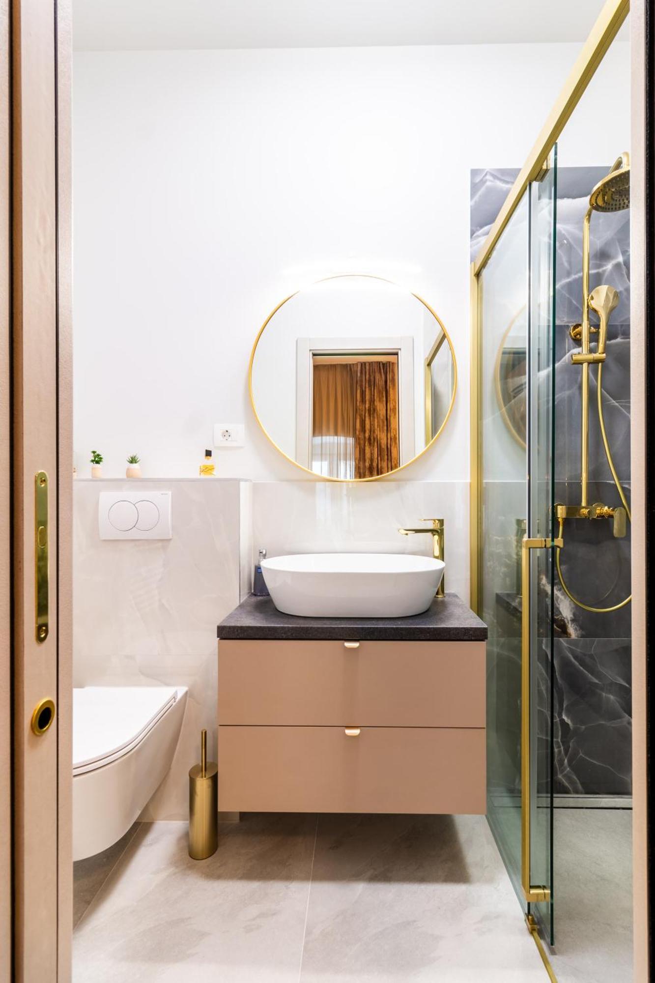 Luxury 2 Bedroom-2 Bathroom Apartment & Studio App With Rooftop Terrace Split Ngoại thất bức ảnh