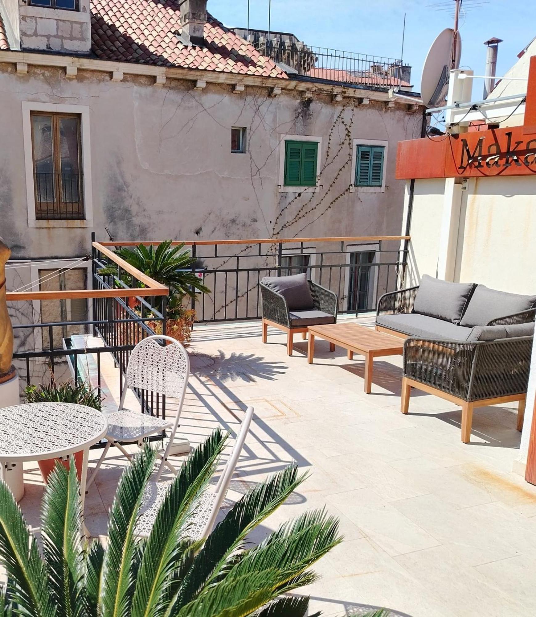 Luxury 2 Bedroom-2 Bathroom Apartment & Studio App With Rooftop Terrace Split Ngoại thất bức ảnh